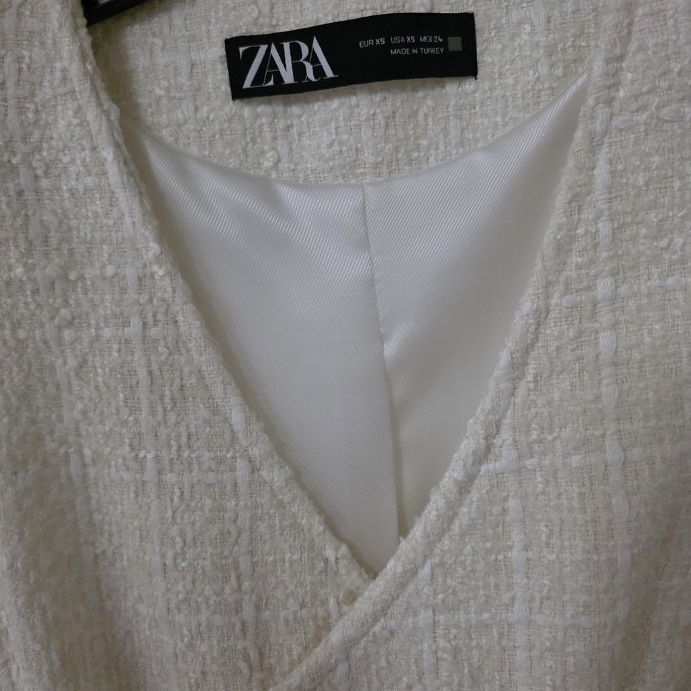 Zara White Sleeveless Tweed Dress - Picture 5 of 9